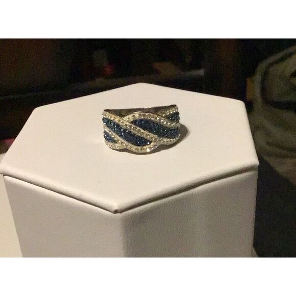 Lovely Pave Sim Blue & White Diamond Gemstone Wave Design Ring Sz 7~.925 SS - Picture 1 of 4